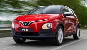 Memilih Mobil Listrik VinFast VF 5 Sebagai Kendaraan Keluarga
