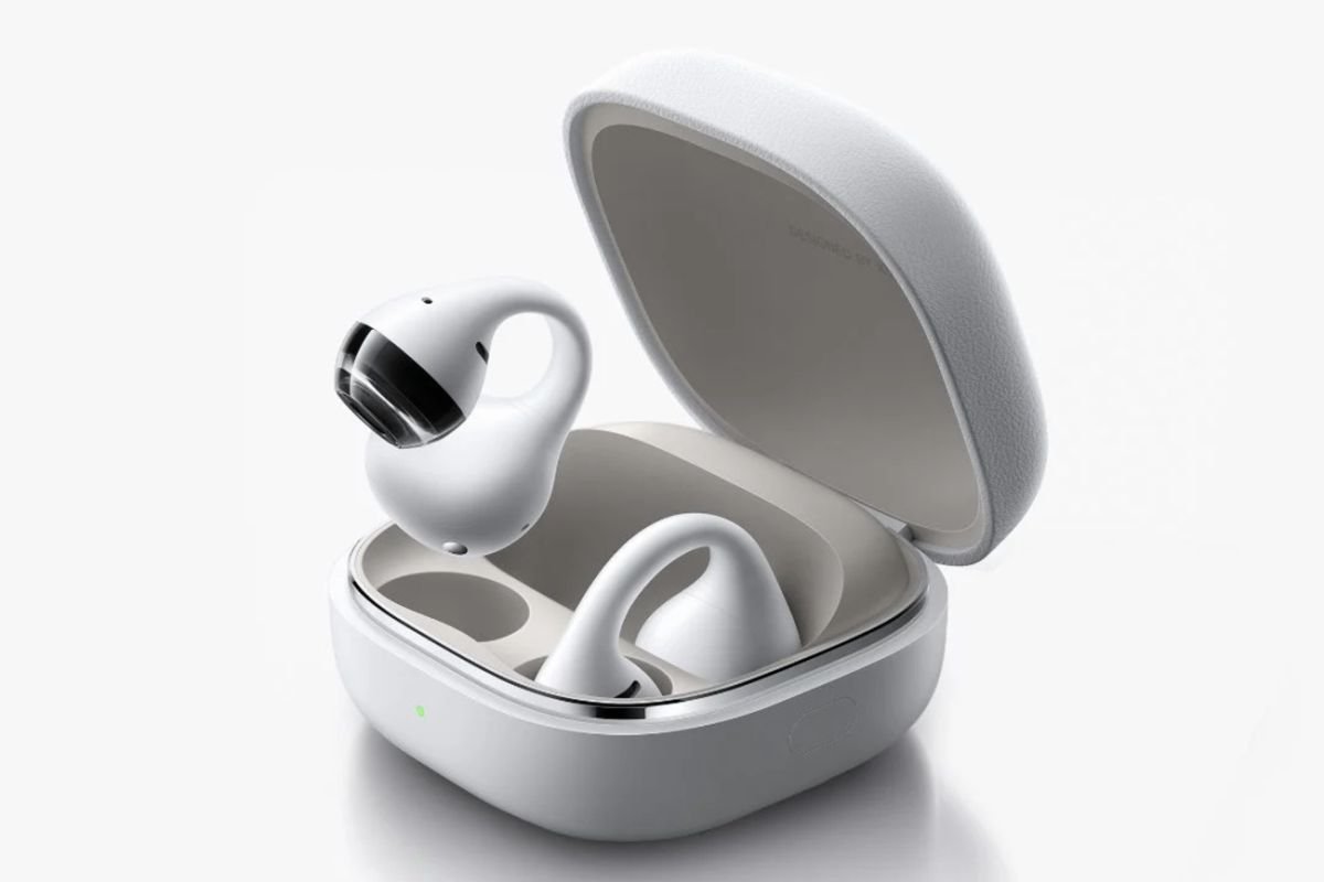 Earphone clip on pertama dari Xiaomi diklaim kompatibel dengan ekosistem Apple