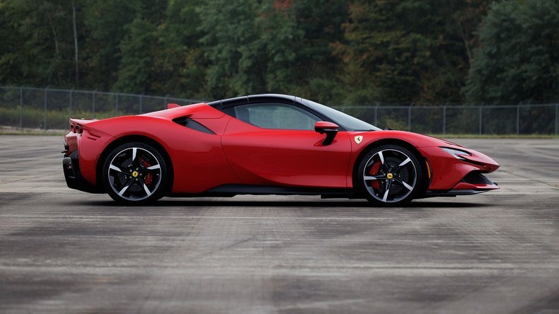 Teknologi Dari Ferrari SF90 Stradale — Hybrid Power & Electric Boost Instan