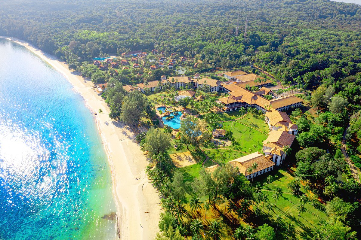 Pantai Hamid Ramai Dikunjungi Warga, Jadi Tempat Santai Favorit Menjelang Senja