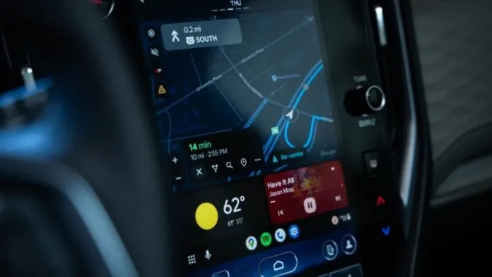 Android Auto akan memberikan fitur aplikasi media yang mempermudah pengguna