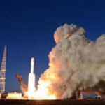 Roket Lijian-1 Y13 milik China berhasil meluncurkan 5 satelit ke luar angkasa