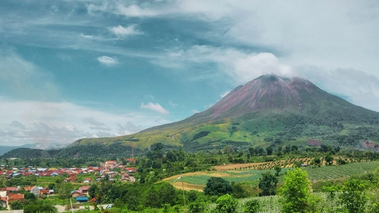 Gunung Sinabung Tetap Jadi Daya Tarik Wisata Alam di Sumatera Utara