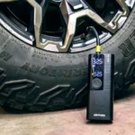 Teknologi Pompa Ban Sepeda Motor Portable Digital Tanpa Kabel.