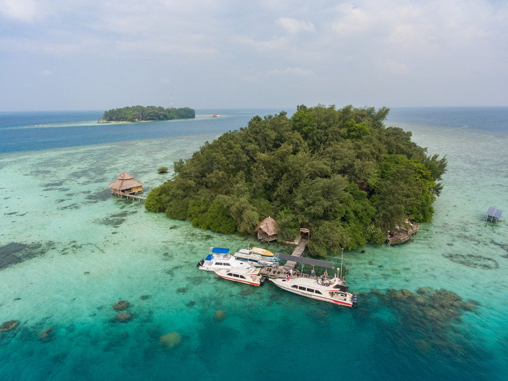 Pesona Kepulauan Seribu, Destinasi Liburan Eksotis Dekat Jakarta yang Selalu Ramai Wisatawan