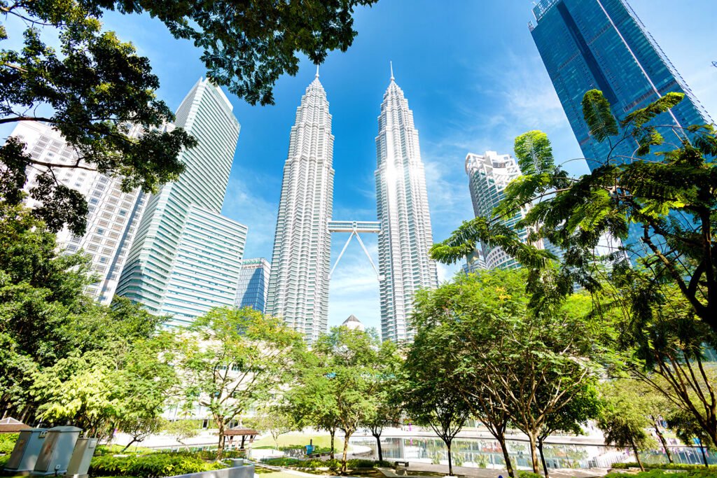 Kuala Lumpur: Kota Modern dengan Ikon Dunia, Surga Wisata, Kuliner, dan Belanja