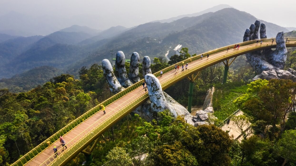Da Nang dan Ba Na Hills, Perpaduan Wisata Modern dan Keindahan Alam Vietnam